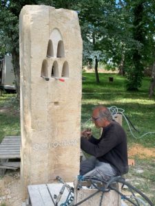 Au creux de l'ombre naît la lumière Sculpture en cours de réalisation