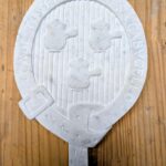 Blason en marbre